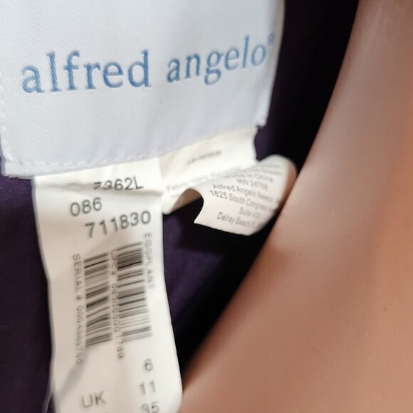 Purple Short Sleeve Dress - Picture 2 of 2